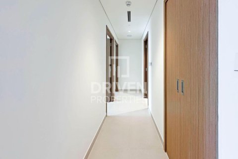 2 bedrooms Apartment in Creek Beach, UAE No. 193757 8