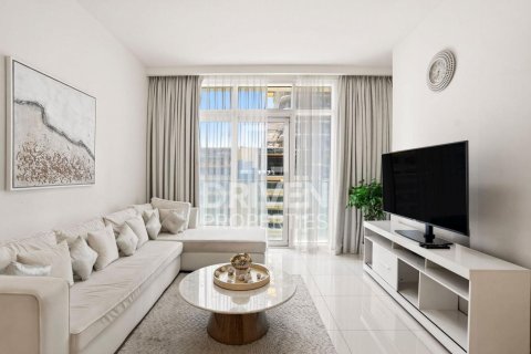 1 bedroom Apartment in EMAAR Beachfront, UAE No. 193756 3