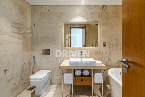 Квартира с 4 спальнями в Джумейра Вилладж Серкл, ОАЭ №138167 20