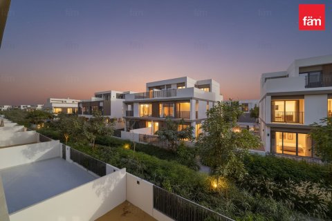 Villa de 4 dormitorios  No. 125231 4