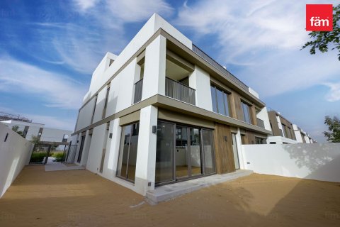 Villa de 4 dormitorios  No. 125231 25