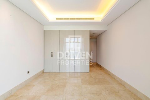 Appartement de 3 chambres à The Crescent, UAE No. 206374 16