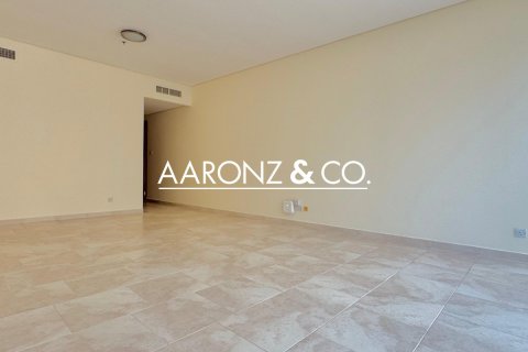 Квартира с 4 спальнями в Джумейра Бич Резиденс, ОАЭ №149160 17