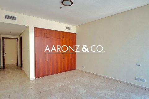 Квартира с 4 спальнями в Джумейра Бич Резиденс, ОАЭ №149160 18