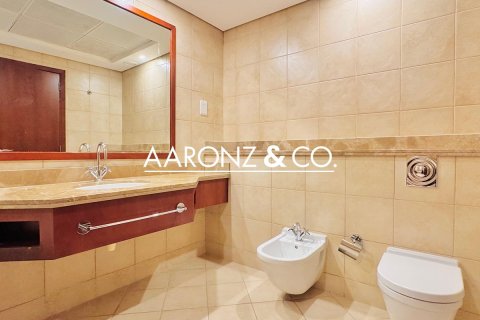 Квартира с 4 спальнями в Джумейра Бич Резиденс, ОАЭ №149160 9