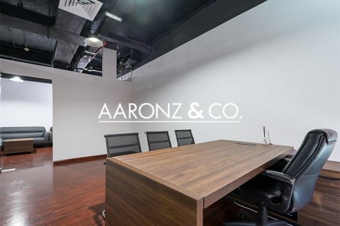109m² Office in Business Bay, UAE No. 149161 3