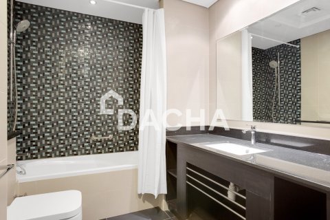 Квартира с 2 спальнями в Cayan Tower, ОАЭ №155686 3