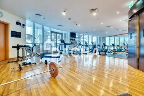 Квартира с 1 спальней в The Waves, ОАЭ №155690 3