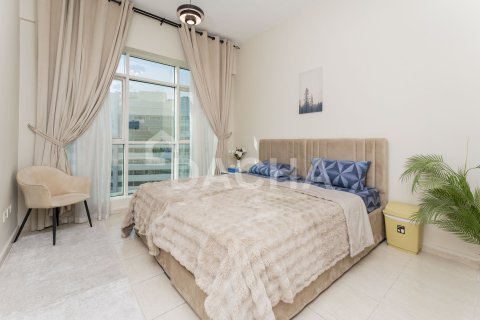 Квартира с 2 спальнями в Dubai Sports City, ОАЭ №161287 21