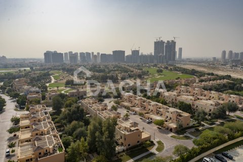 Квартира с 2 спальнями в Dubai Sports City, ОАЭ №161287 5