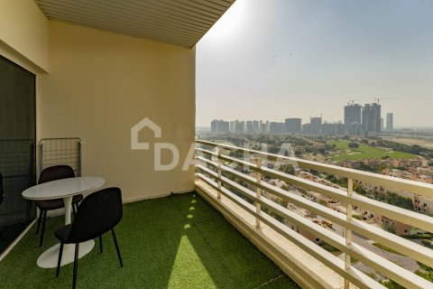 Квартира с 2 спальнями в Dubai Sports City, ОАЭ №161287 2