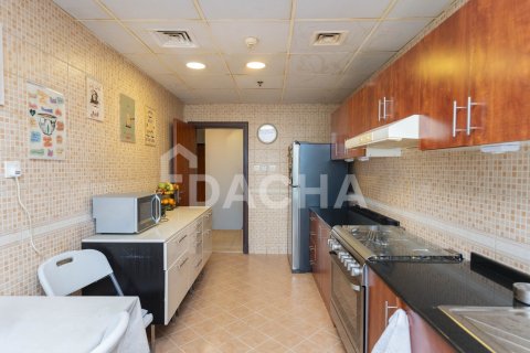 Квартира с 2 спальнями в Dubai Sports City, ОАЭ №161285 6