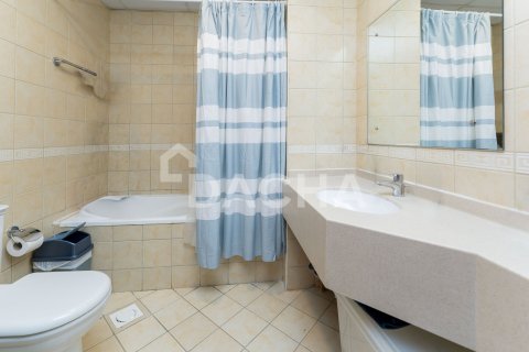Квартира с 2 спальнями в Dubai Sports City, ОАЭ №161285 17