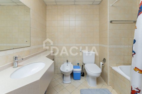 Квартира с 2 спальнями в Dubai Sports City, ОАЭ №161285 13