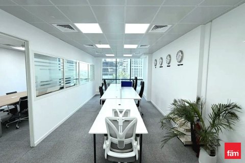 Офис 218.7м² в Дубай, ОАЭ №163638 14