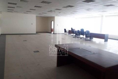 6456.76m² Warehouse in Jebel Ali, UAE No. 199874 14