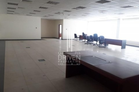 6456.76m² Warehouse in Jebel Ali, UAE No. 199874 10