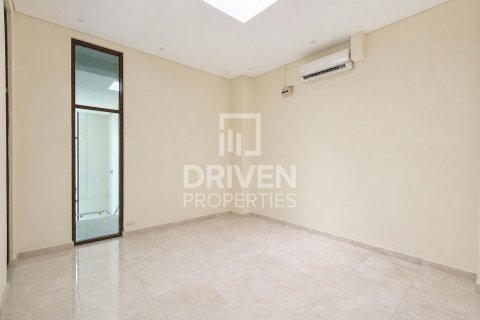 5 bedrooms Villa in Nad Al Sheba 1, UAE No. 199876 28