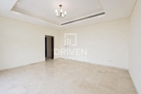 5 bedrooms Villa in Nad Al Sheba 1, UAE No. 199876 29