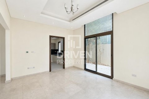 5 bedrooms Villa in Nad Al Sheba 1, UAE No. 199876 7
