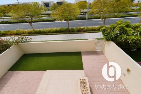 5 bedrooms Villa in Dubai Hills Estate, UAE No. 199873 9