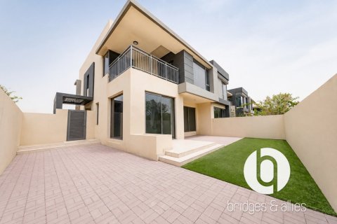 5 bedrooms Villa in Dubai Hills Estate, UAE No. 199873