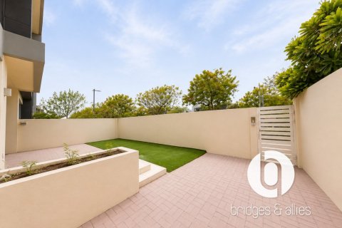 5 bedrooms Villa in Dubai Hills Estate, UAE No. 199873 10