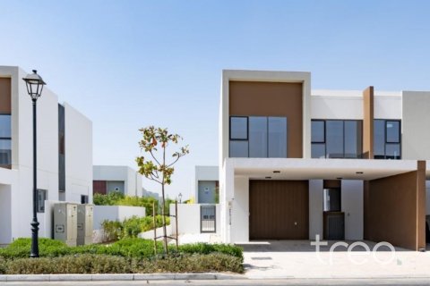 4 bedrooms Townhouse in Villanova, UAE No. 203869 4