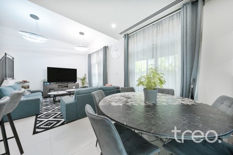 4 bedrooms Villa in Villanova, UAE No. 203870 6