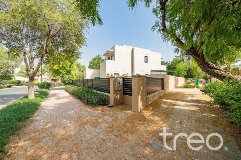 4 bedrooms Villa in Saheel, UAE No. 200908 12