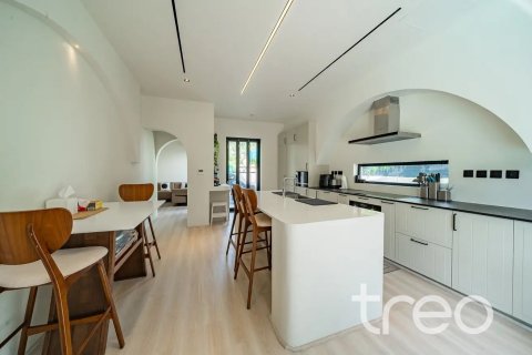 4 bedrooms Villa in Saheel, UAE No. 200908 10