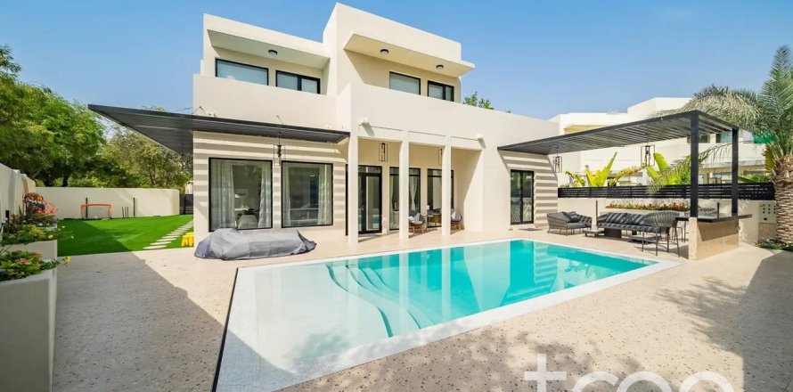 4 bedrooms Villa in Saheel, UAE No. 200908