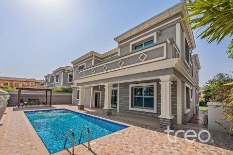 5 غرفة نوم فيلا في Falcon City of Wonders, الإمارات العربية المتحدة رقم 200905 23