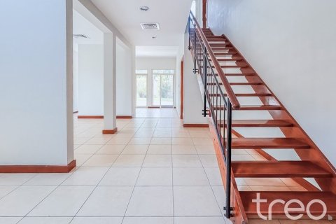 3 bedrooms Villa in Saheel, UAE No. 200903 10