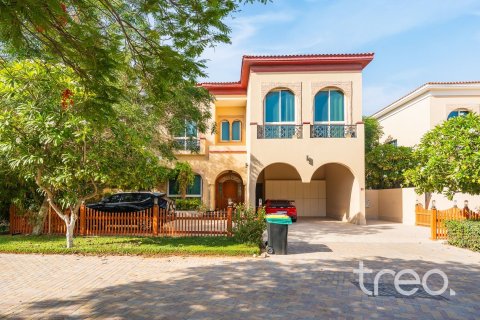 5 bedrooms Villa in The Villa, UAE No. 200904 3