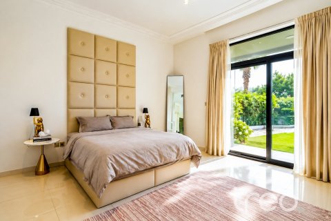 5 bedrooms Villa in The Field, UAE No. 200906 3