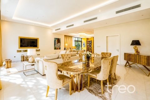 5 bedrooms Villa in The Field, UAE No. 200906 11