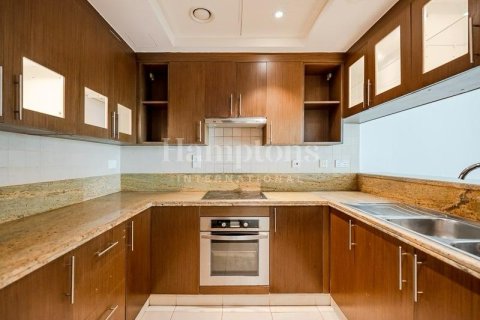 1 bedroom Apartment in The Views 1, UAE No. 164519