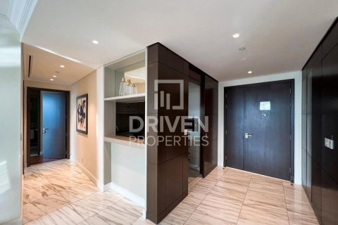 Квартира с 4 спальнями в The Address Residence Fountain Views, ОАЭ №193170 15