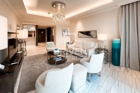 Квартира с 4 спальнями в The Address Residence Fountain Views, ОАЭ №193170 13