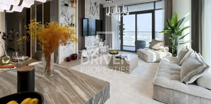 Квартира с 3 спальнями в EMAAR Beachfront, ОАЭ №193169