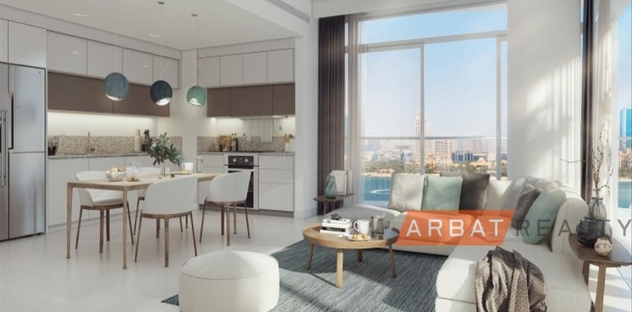 Квартира с 2 спальнями в EMAAR Beachfront, ОАЭ №18401