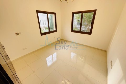 5 غرفة نوم  فيلا  رقم 116641 10