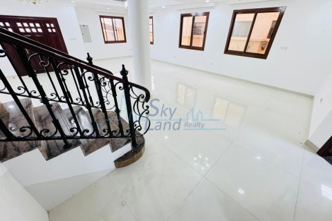 5 غرفة نوم  فيلا  رقم 116641 2
