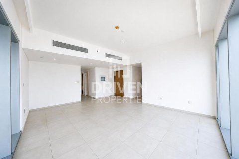 Квартира с 3 спальнями в Zabeel, ОАЭ №209438 7