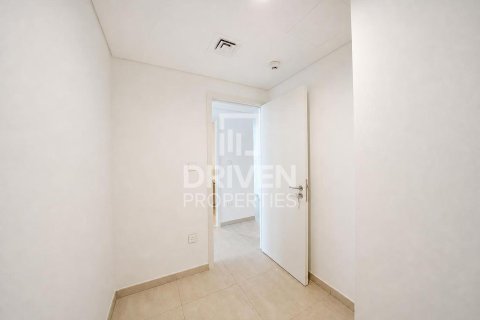 Квартира с 3 спальнями в Zabeel, ОАЭ №209438 15