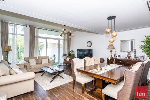 3 bedrooms Townhouse No. 131405 2