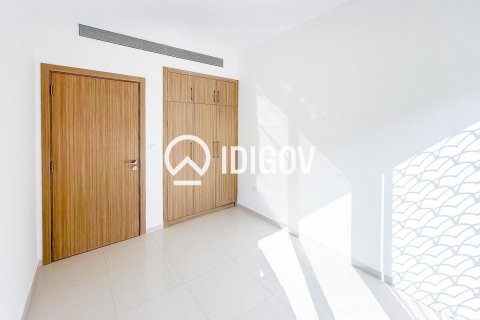 3 bedrooms Townhouse in Dubai, UAE No. 184652 6
