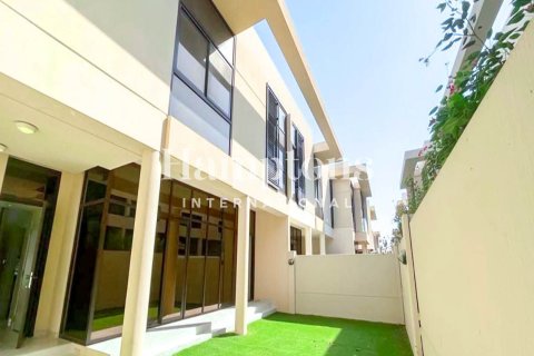 3 bedrooms Townhouse in Richmond, UAE No. 139904 10