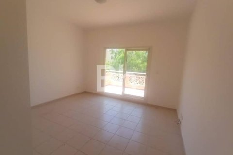 Villa de 6 dormitorios en Dubai, UAE No. 89365 5